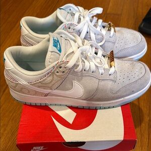 Nike White and Gray Sneakers